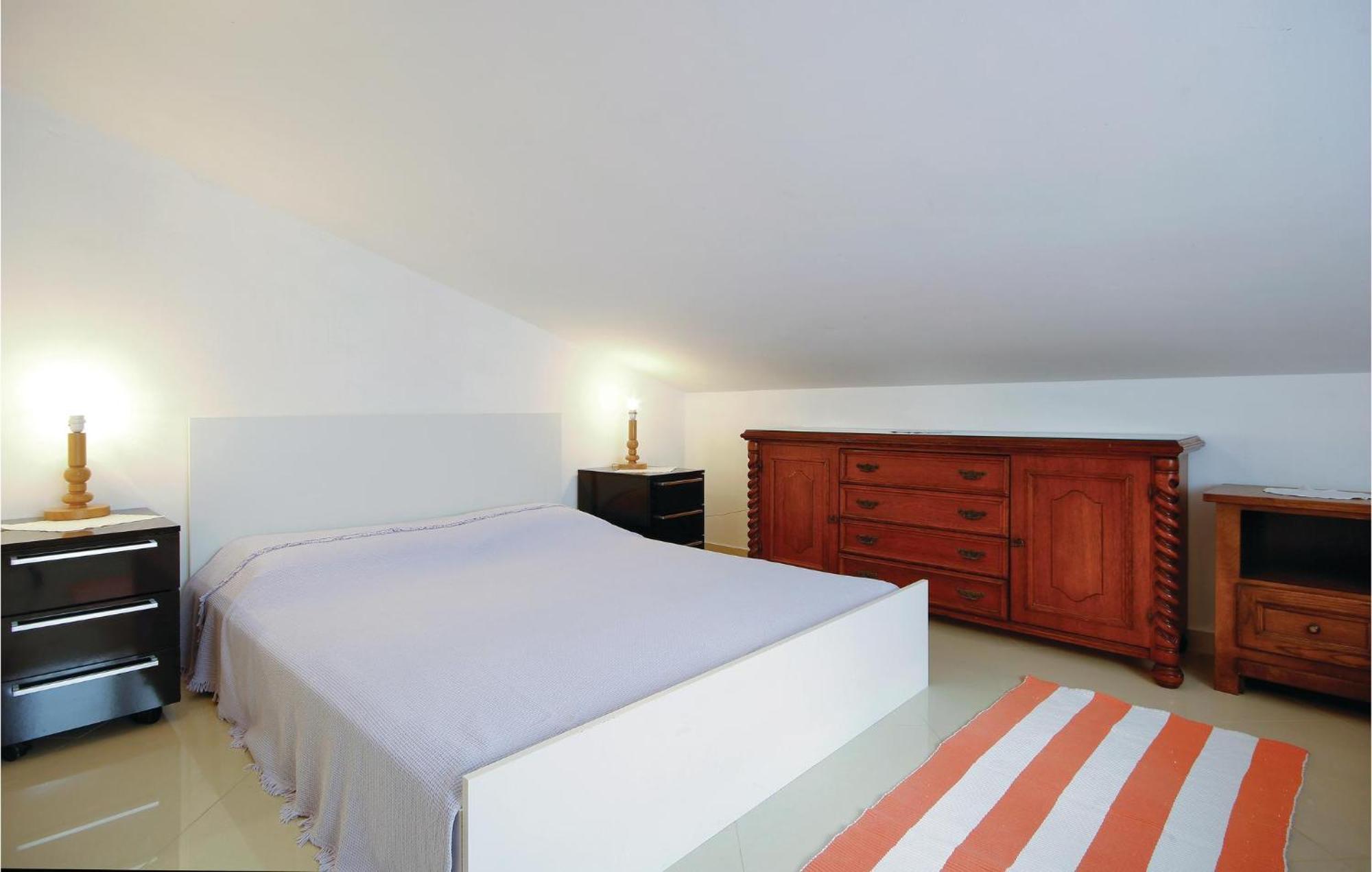 Cozy Apartment In Medulin With Kitchen ภายนอก รูปภาพ